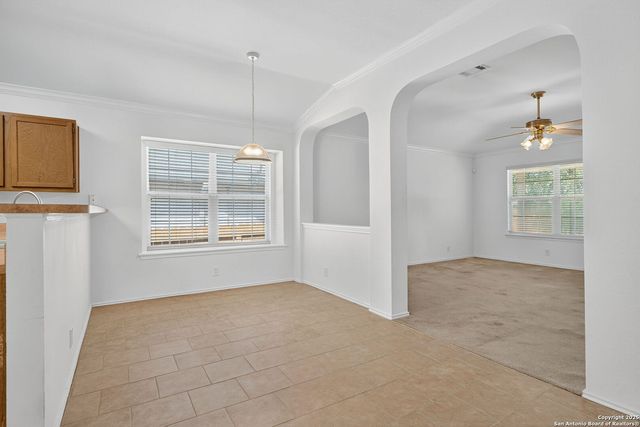 462 Bobcat Hollow, San Antonio, TX 78251