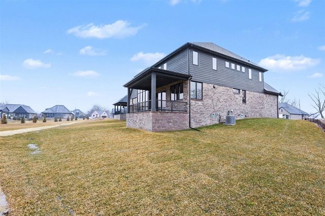 57572 Meadowridge Drive, Washington, MI 48094
