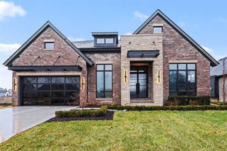 57572 Meadowridge Drive, Washington, MI 48094