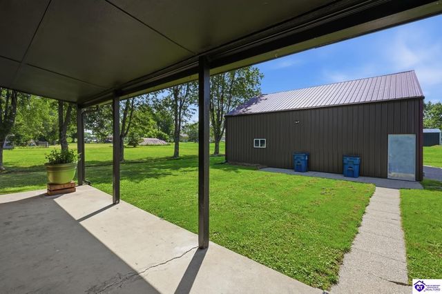 289 Beech Grove Road, Shepherdsville, KY 40165