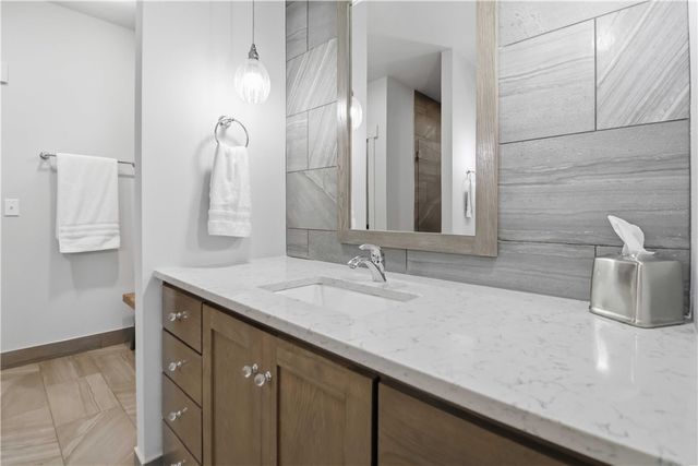 4124 W Front Porch View, Fayetteville, AR 72704