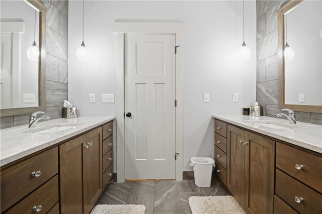 4124 W Front Porch View, Fayetteville, AR 72704