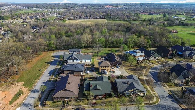 4124 W Front Porch View, Fayetteville, AR 72704