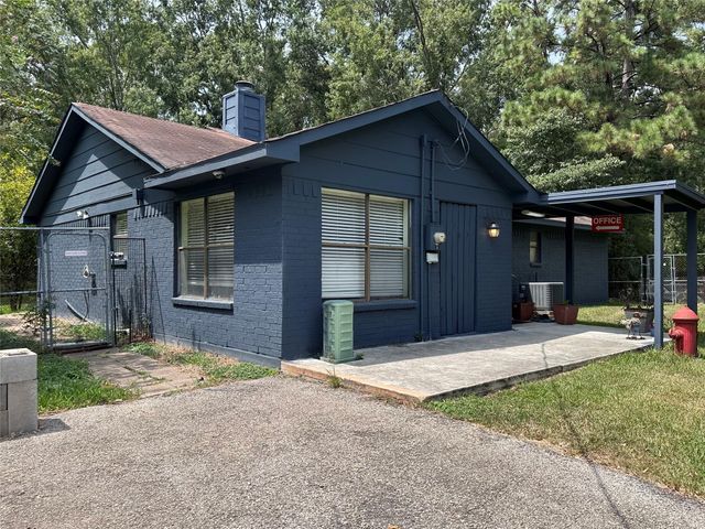 623 Lakeville Drive, Kingwood, TX 77339