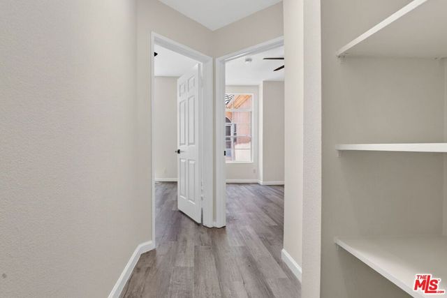11112 La Maida Street 14, North Hollywood, CA 91601