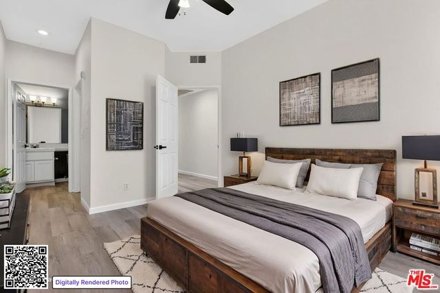 11112 La Maida Street 14, North Hollywood, CA 91601