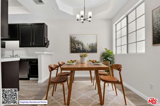 11112 La Maida Street 14, North Hollywood, CA 91601