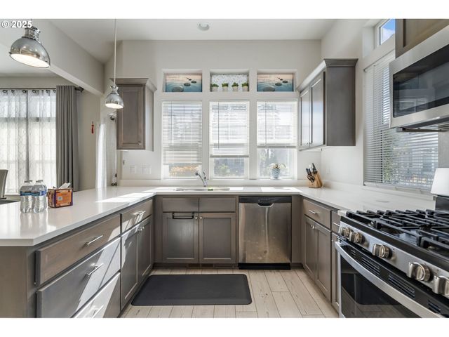 30778 Sw FIR Ave, Wilsonville, OR 97070