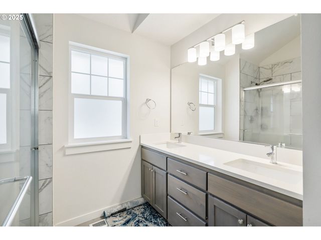 30778 Sw FIR Ave, Wilsonville, OR 97070