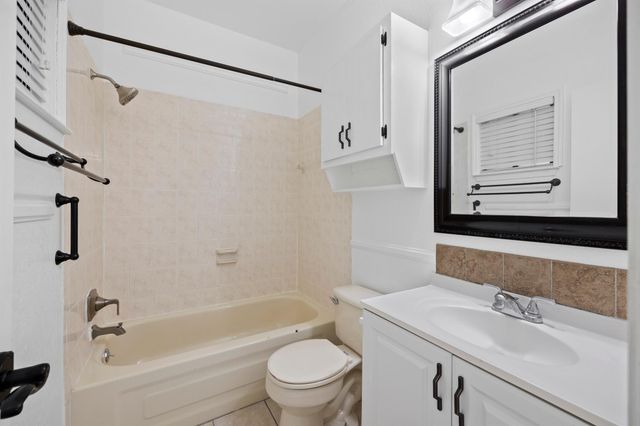 3316 Guadalupe ST 213, Austin, TX 78705