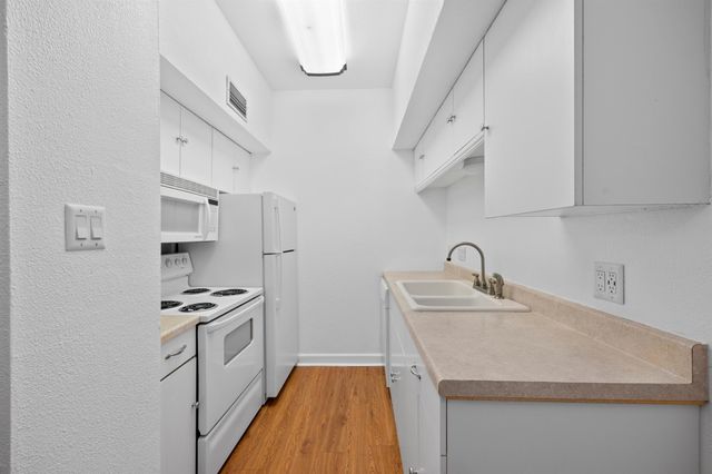 3316 Guadalupe ST 213, Austin, TX 78705