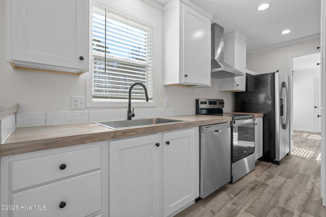 7277 Odell Street SW, Ocean Isle Beach, NC 28469