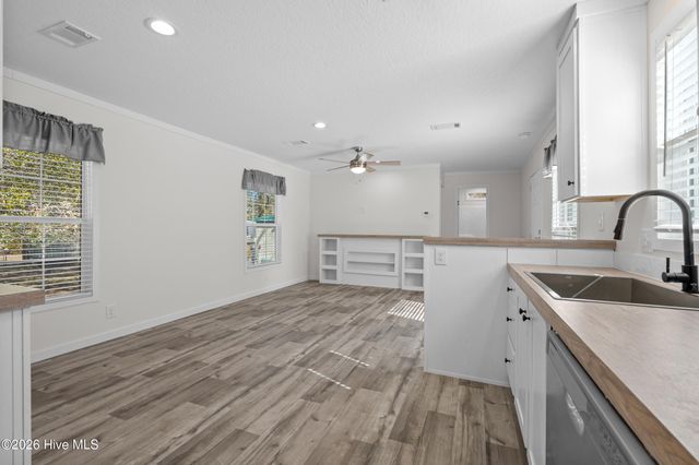 7277 Odell Street SW, Ocean Isle Beach, NC 28469