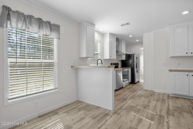 7277 Odell Street SW, Ocean Isle Beach, NC 28469