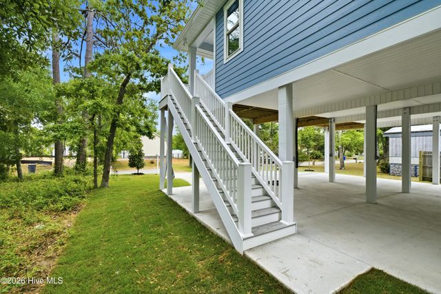 251 NE 66th Street, Oak Island, NC 28465