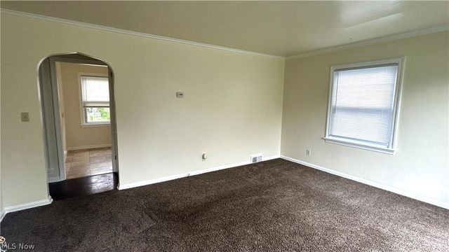 233 E Main Street, Girard, OH 44420