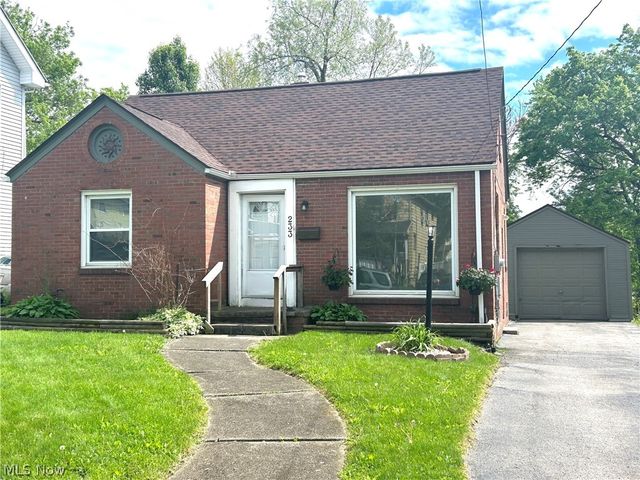 233 E Main Street, Girard, OH 44420