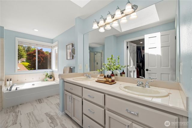 14413 SE 184th Place, Renton, WA 98058
