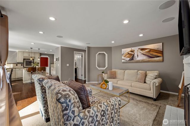 14413 SE 184th Place, Renton, WA 98058