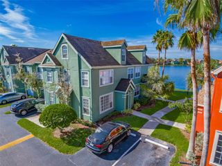 9028 LAKE CHASE ISLAND WAY, Tampa, FL 33626