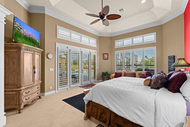 8668 Marlamoor Lane, Palm Beach Gardens, FL 33412