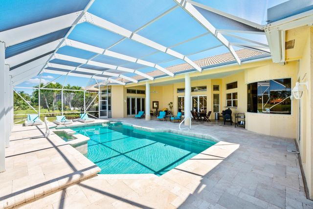 8668 Marlamoor Lane, Palm Beach Gardens, FL 33412