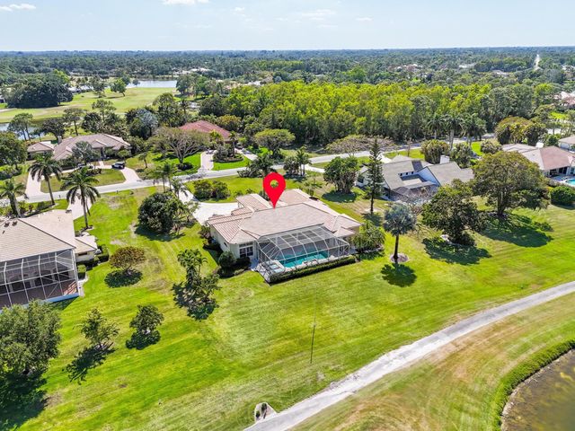 8668 Marlamoor Lane, Palm Beach Gardens, FL 33412