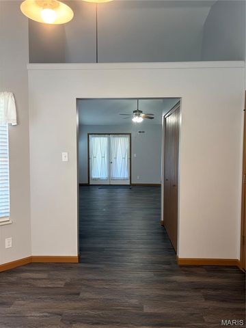 832 Du Pre Court, St Peters, MO 63376