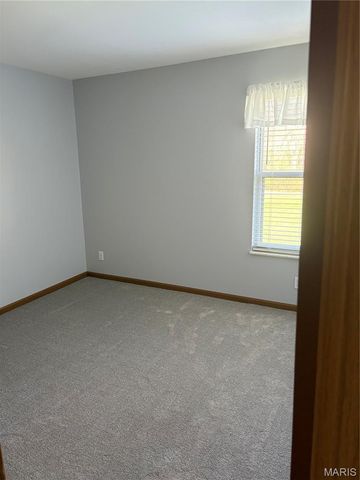 832 Du Pre Court, St Peters, MO 63376