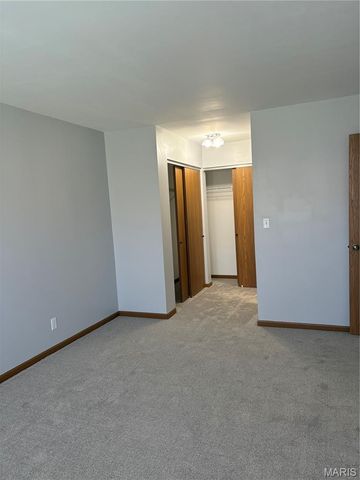 832 Du Pre Court, St Peters, MO 63376