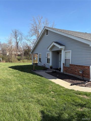 832 Du Pre Court, St Peters, MO 63376