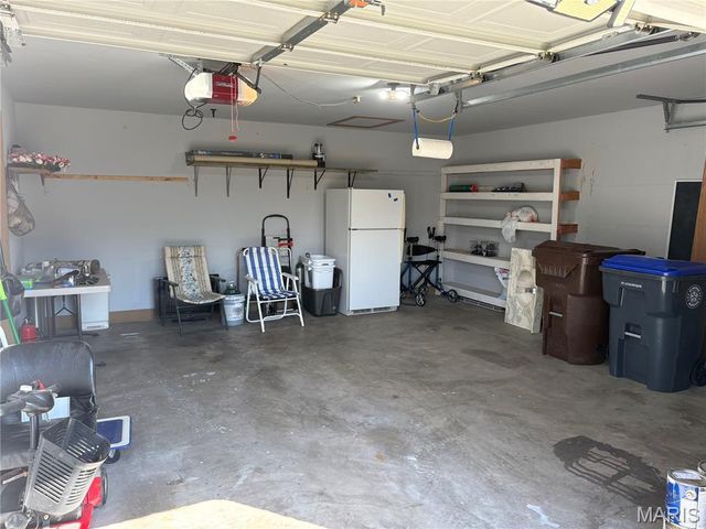 832 Du Pre Court, St Peters, MO 63376