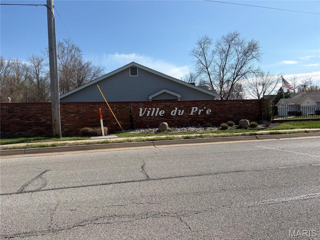 832 Du Pre Court, St Peters, MO 63376
