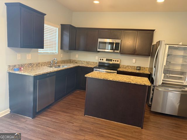 1262 Brookstone Circle, Conyers, GA 30012