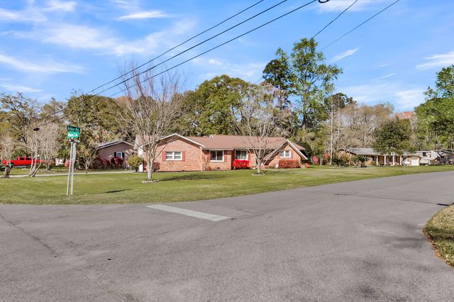 407 Rose Lane, Summerville, SC 29485