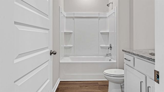230 ARROWWOOD TRL, Oakland, TN 38060