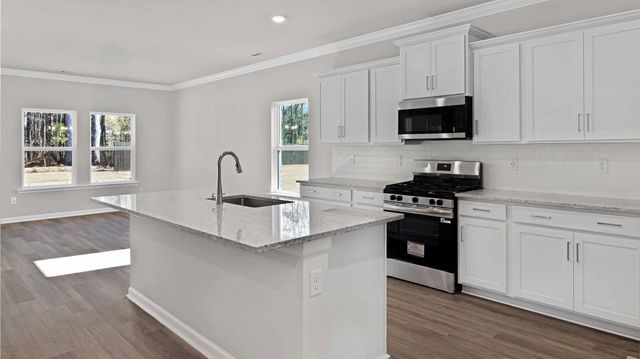 230 ARROWWOOD TRL, Oakland, TN 38060