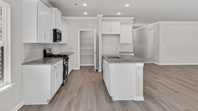 230 ARROWWOOD TRL, Oakland, TN 38060