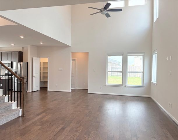 7846 Skylark Heights Lane, Richmond, TX 77407