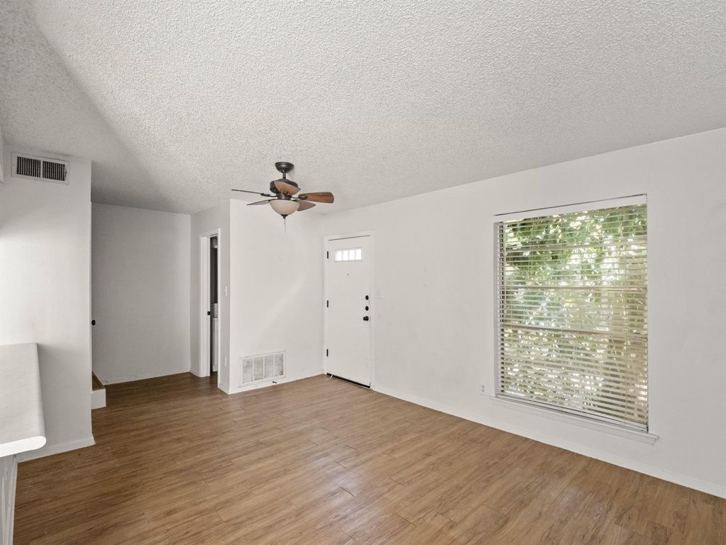 3507 Alpine CIR 3, Austin, TX 78704