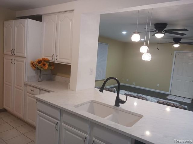 19167 ASBURY Park, Detroit, MI 48235