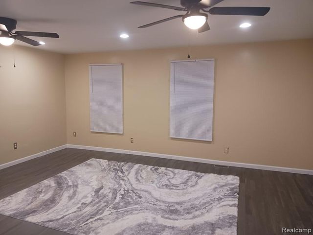 19167 ASBURY Park, Detroit, MI 48235