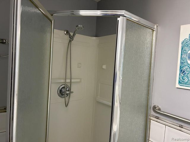 19167 ASBURY Park, Detroit, MI 48235