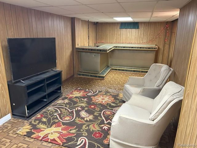 19167 ASBURY Park, Detroit, MI 48235