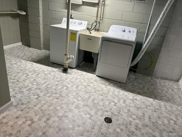 19167 ASBURY Park, Detroit, MI 48235