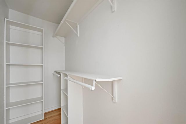 218 E 14th Street, Houston, TX 77008