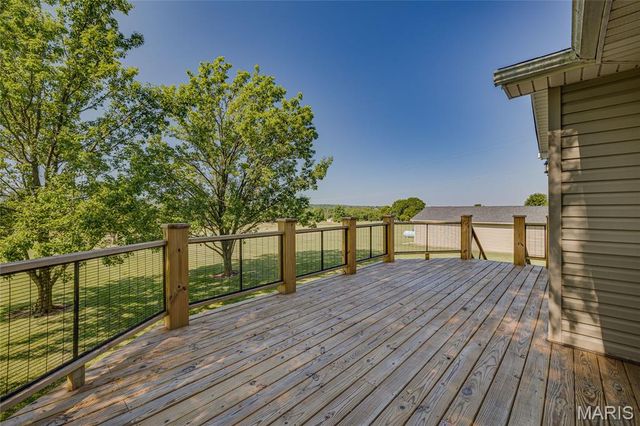 4 McClanahan Road, Farmington, MO 63640