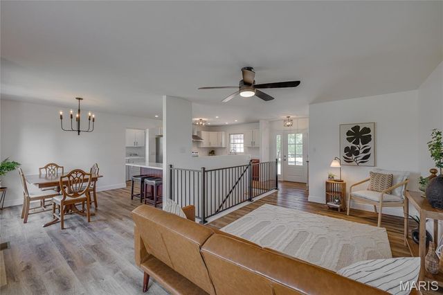 4 McClanahan Road, Farmington, MO 63640