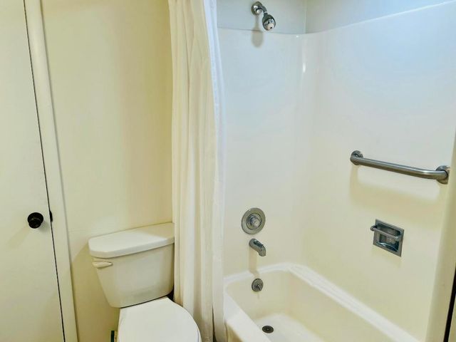 18081 SE Country Club Drive 7-69, Jupiter, FL 33469