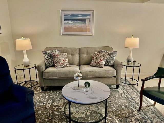 18081 SE Country Club Drive 7-69, Jupiter, FL 33469